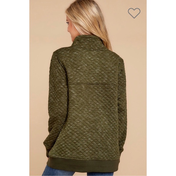 >>LAST<< Quinn Quilted Pocket Pullover - Olive - Picture 5 of 6